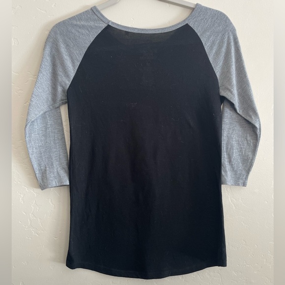 2🍒/$36~Disney's Jack & Sally Long Sleeve Top~ Medium - Picture 3 of 7